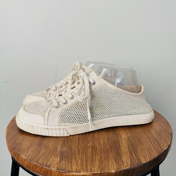 Tretorn White Tournament Sneaker Womens Size 8.5 - Picture 1 of 11